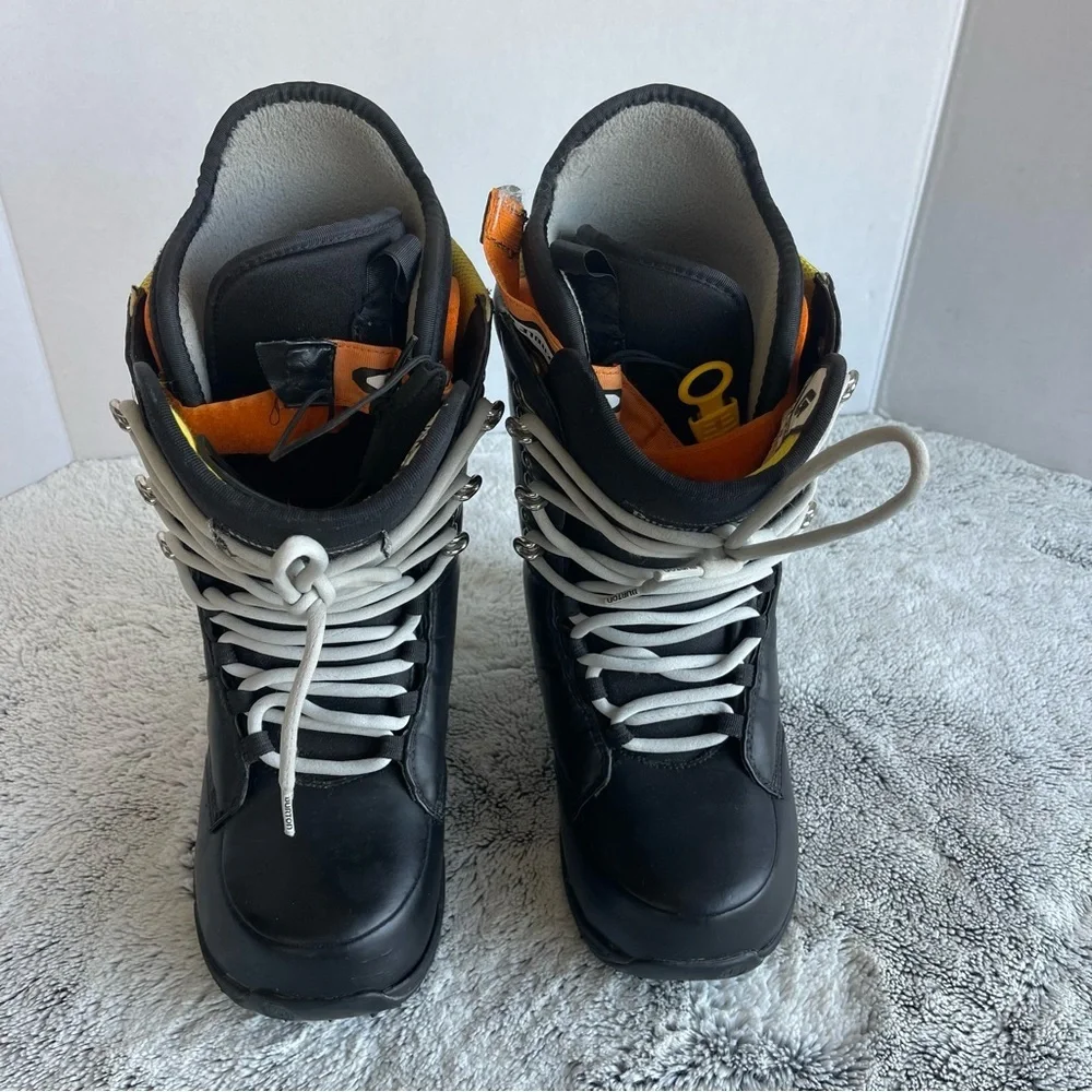 Burton (BRTN) Boxer Black Snowboard Boots with Yellow Accents Men SZ 8